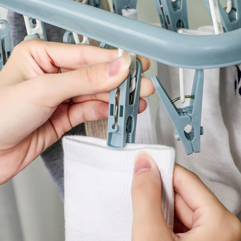 Rumahhome 32 Peg Foldable Clip Hangers Underwear Hanger with Clips Plastic Laundry Clip /Hanger for Socks Lingerie